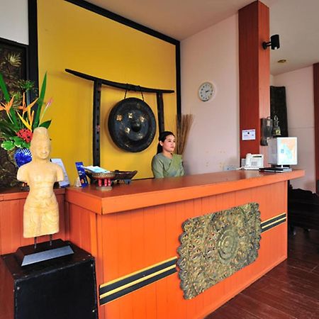 Koh Ngai Cliff Beach Resort Exterior photo