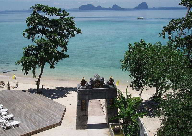 Koh Ngai Cliff Beach Resort Exterior photo
